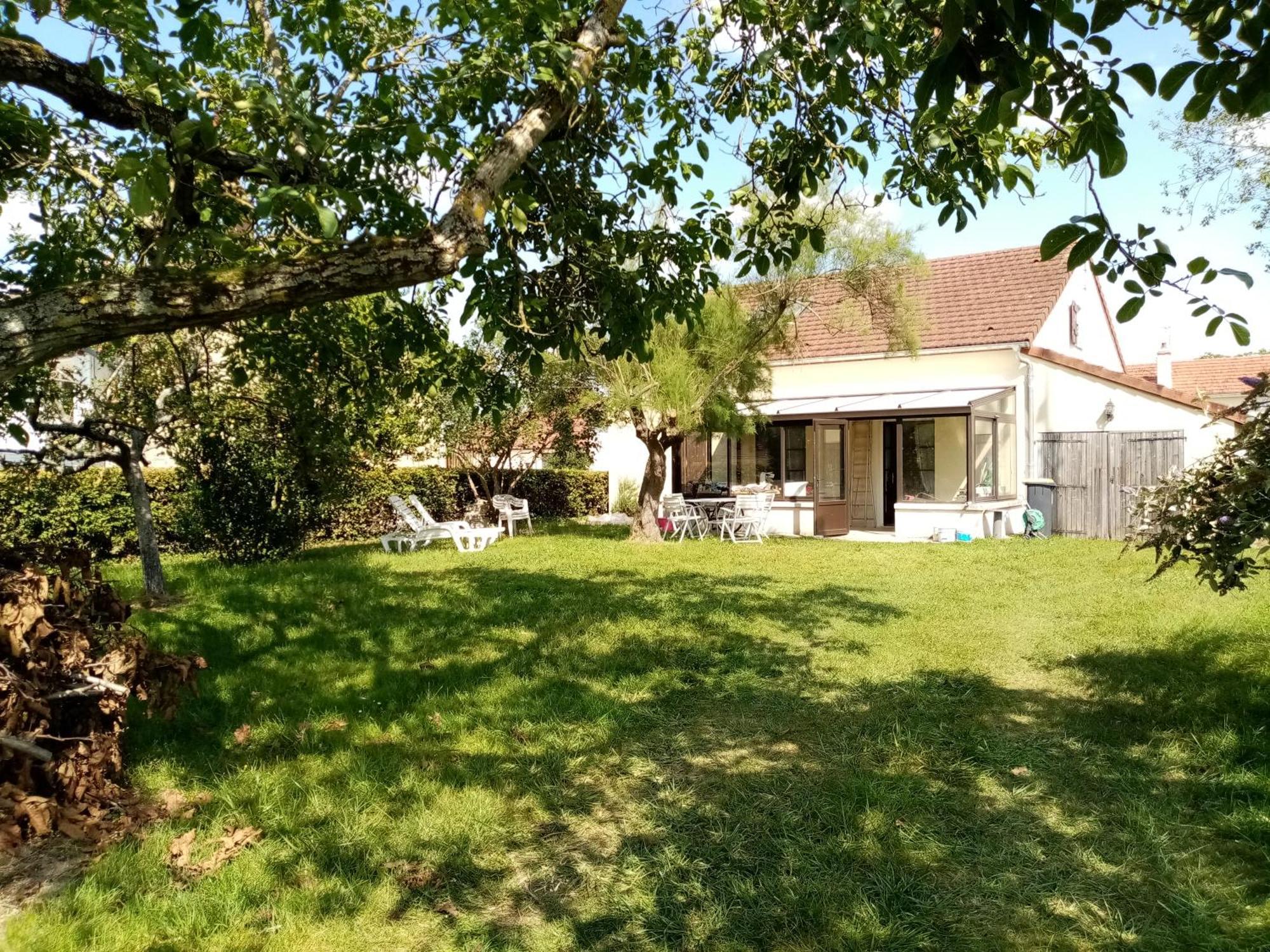 La Petite Maison Saint-Loup-Géanges Kültér fotó